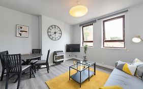 Lambley Court - Cozy Break In Mapperley